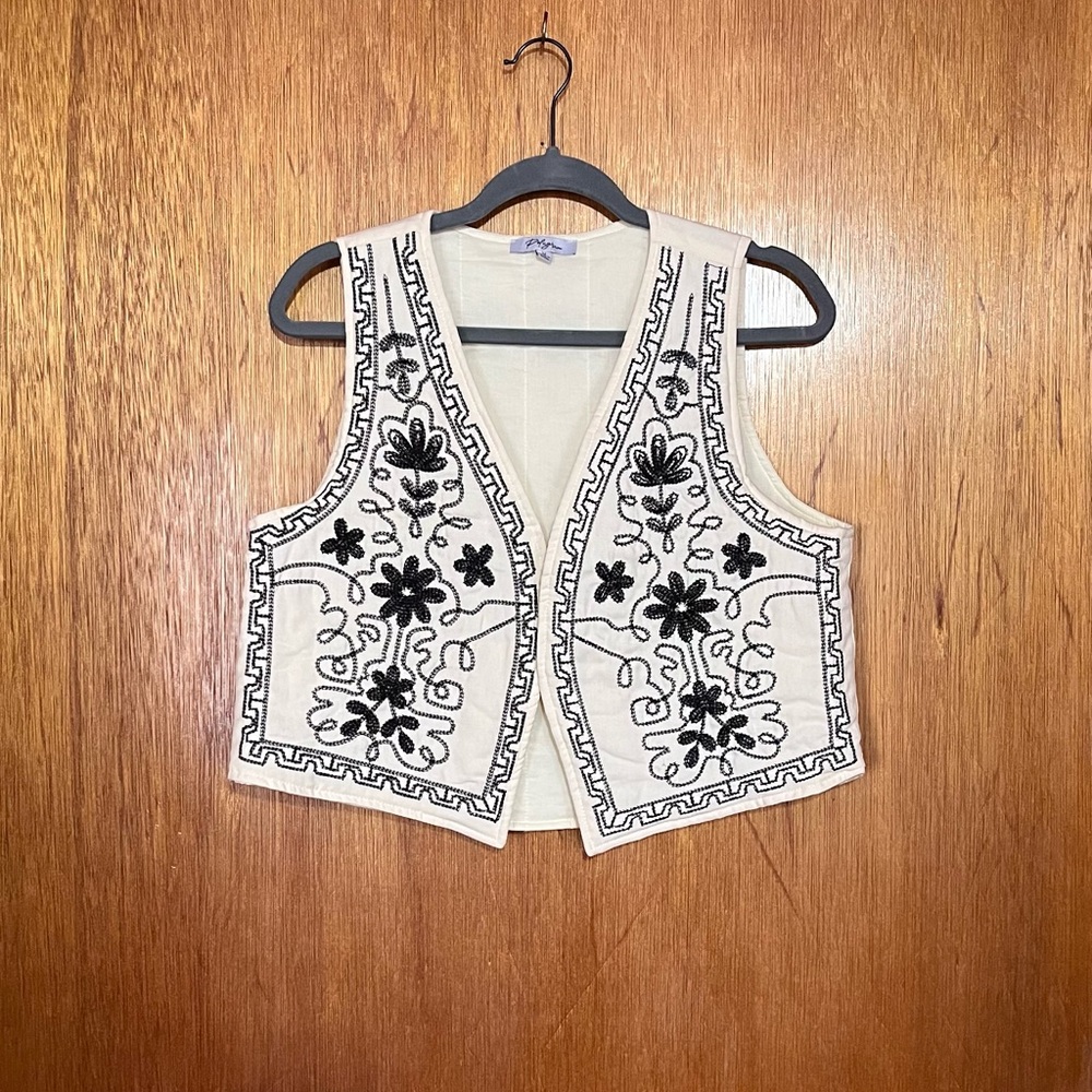 Polagram Cream and Black Embroidered Vest